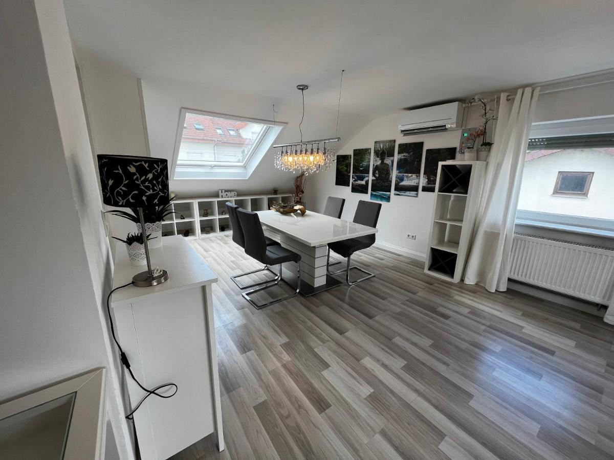Ferienwohnung Schlueter Nußloch Екстериор снимка